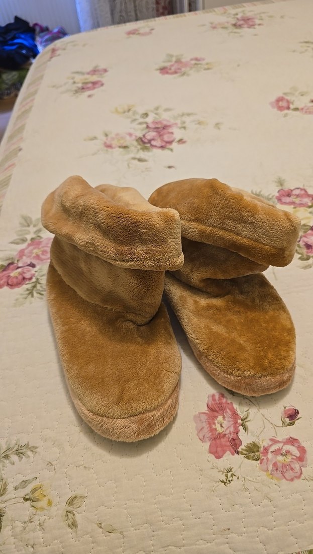 Kızlar için Bej Kürklü Sıcak Ev Terliği - Görsel 2