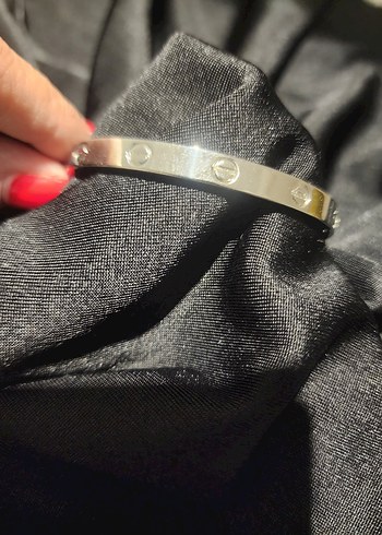 cartier Gri Minimalist Kadın Bileklik çeliktır