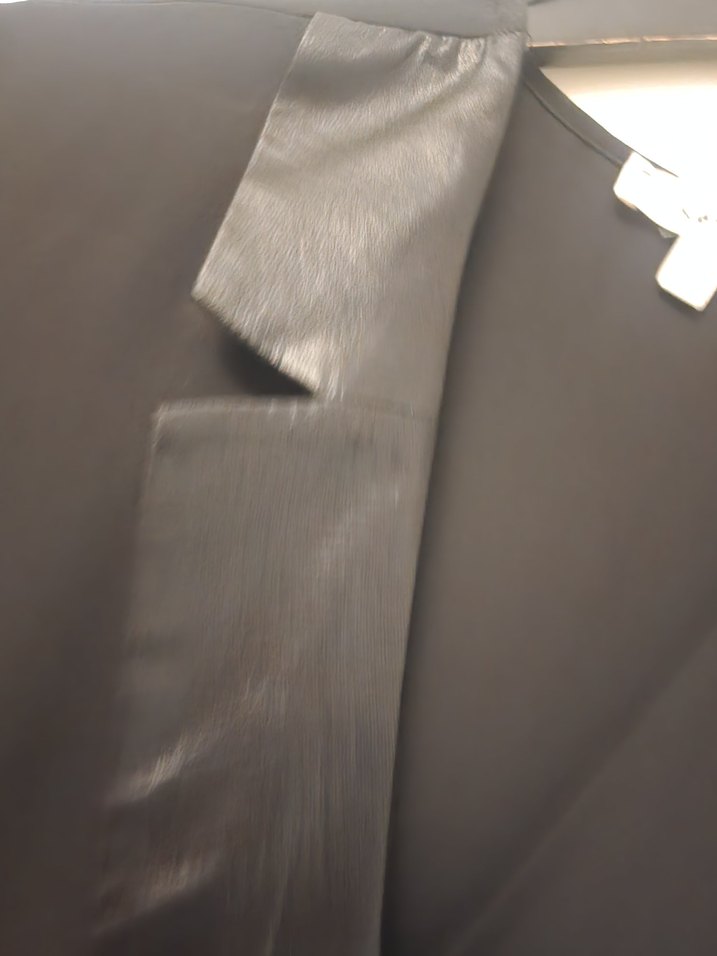 Siyah Saten Yaka  Kadın Bluz - Görsel 2