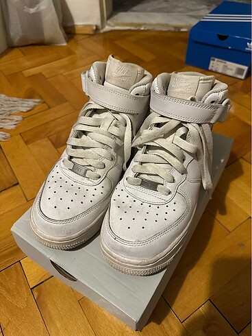 Nike Nike Air Force 1 Mid