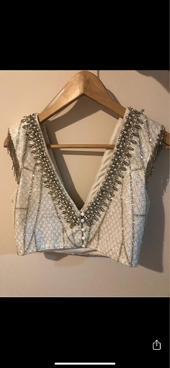 Raisa venessa söz nikah dış çekim elbisesi - Görsel 6