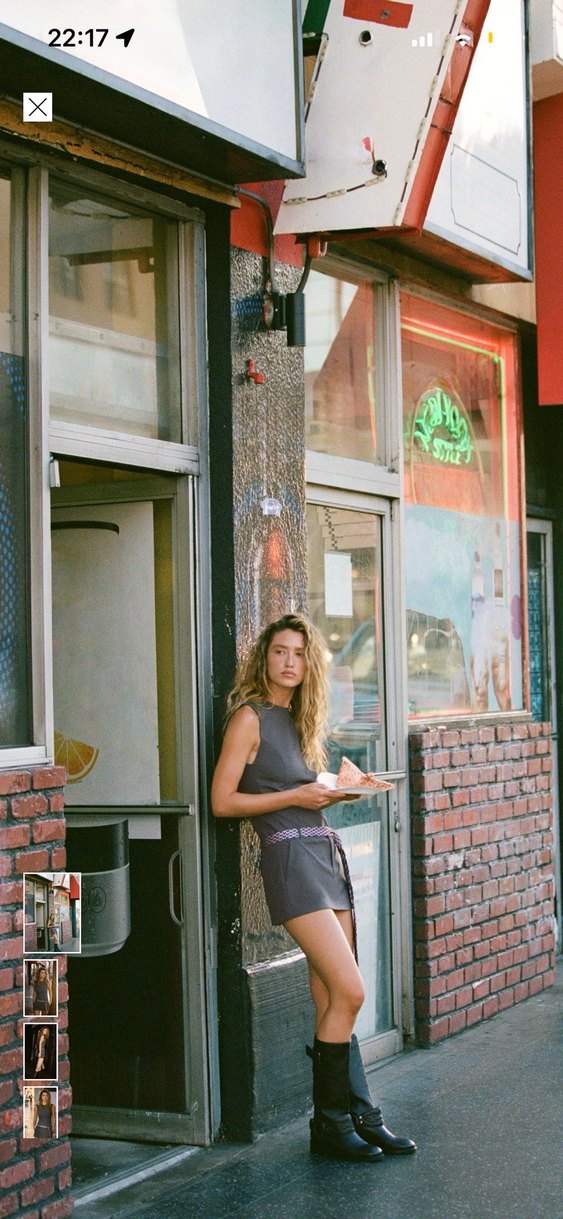 V Yaka Kolsuz Gri Mini Kalem Elbise - Görsel 4