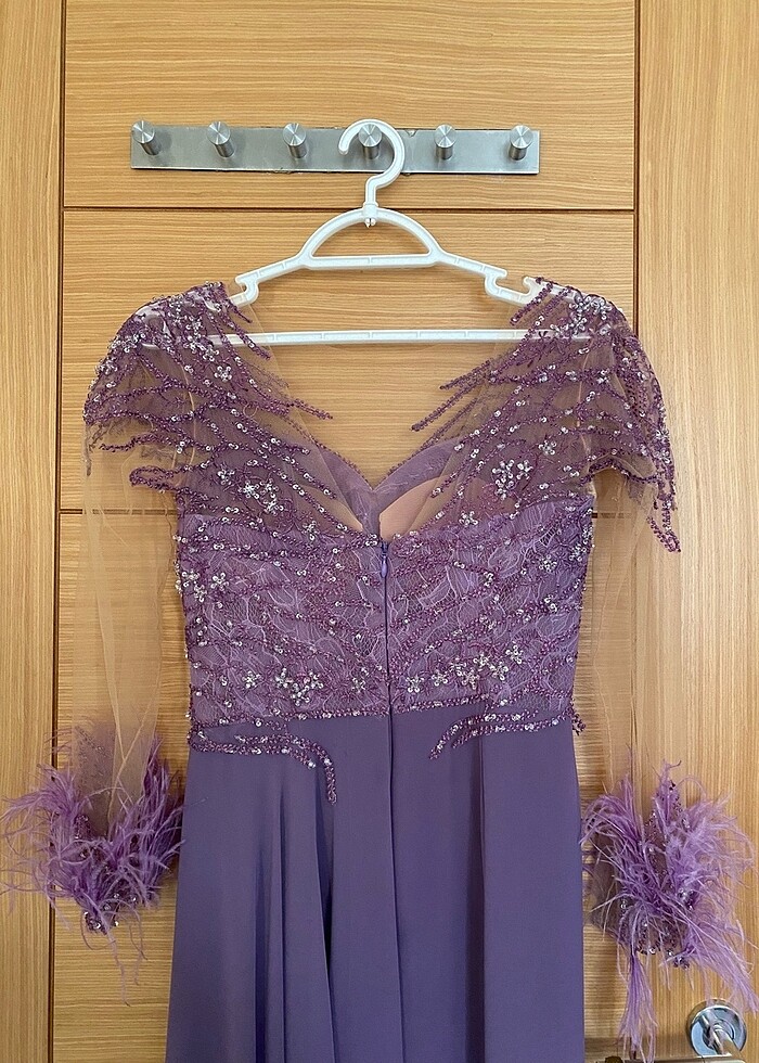 Ömür inn yepyeni abiye - Görsel 2