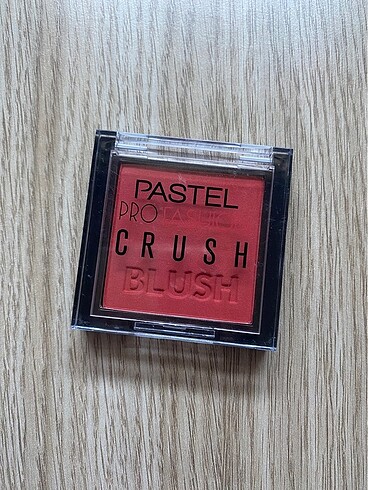 Pastel 304 numara kırmızı allık - Pastel allık