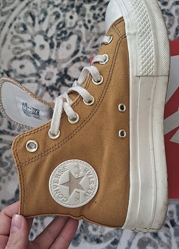 Orijinal Chuck Taylor converse