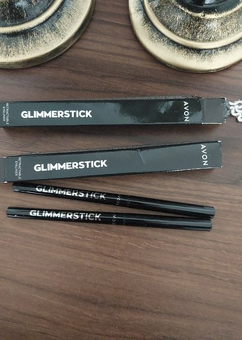 Avon Glimmerstick asansörlü göz kalemi