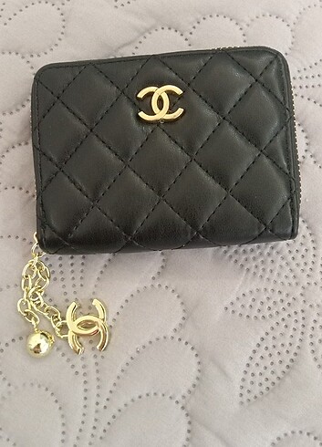 Chanel aksesuarlı cüzdan 