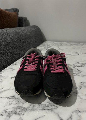 Pembe Bağcıklı Kadın Spor Ayakkabı - Görsel 7