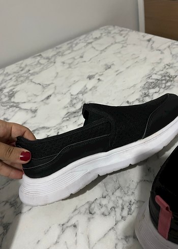 Siyah Dolgu Topuklu Kadın Spor Ayakkabı - Görsel 5