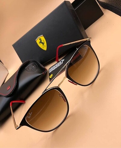 Ray Ban Ferrari Güneş Gözlüğü