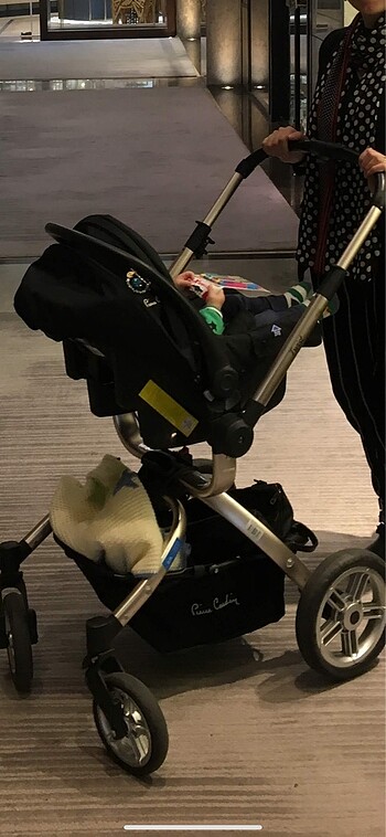Pierre Cardin Pierre Cardin bebek arabası