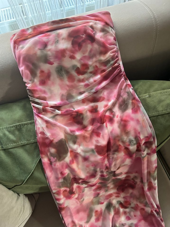 Straplez Desenli Elbise - Görsel 3