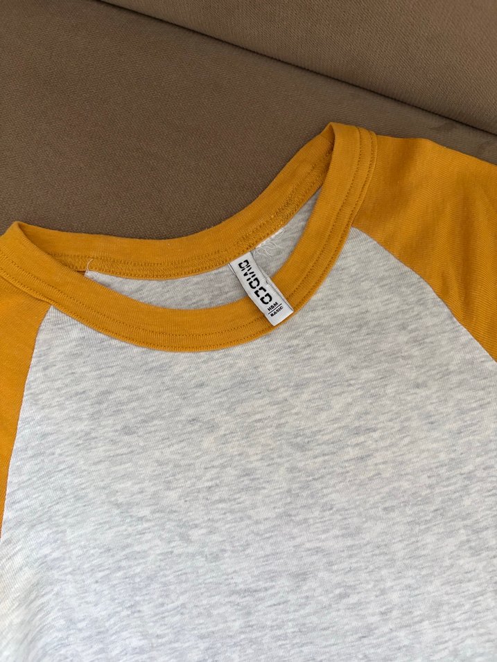 Gri-Sarı Uzun Kollu Kadın Tişört - Görsel 2