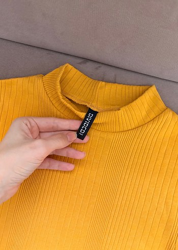 Sarı Yüksek Yakalı Kadın Sweatshirt - Görsel 2