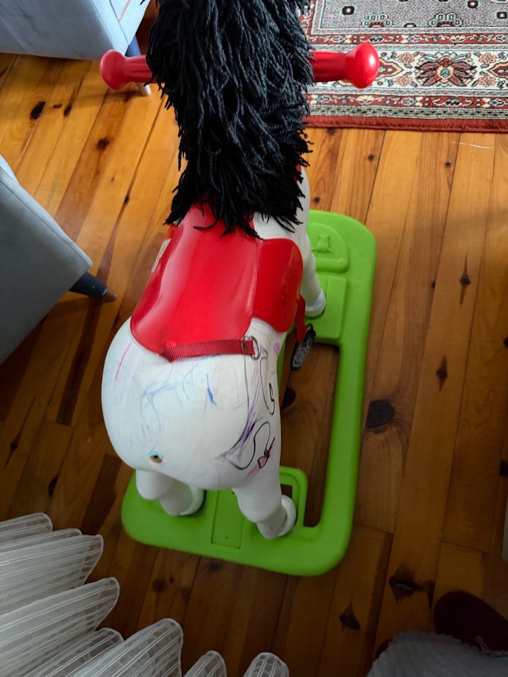 Beyaz Sallanan At Oyuncak - Görsel 3