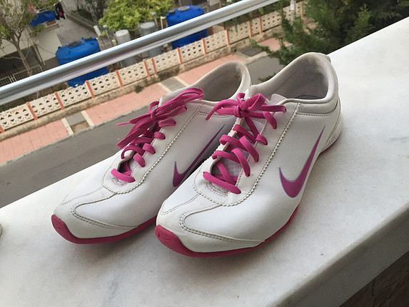 Nike ayakkabı