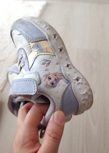 Kız Çocuk Beyaz Bağcıklı ve Cırt Cırtlı Spor Ayakkabı - Görsel 5