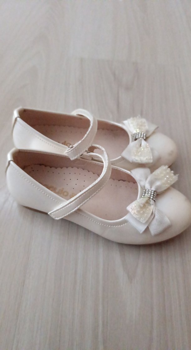 Kız Çocuk Beyaz Fiyonklu Babet - Görsel 2