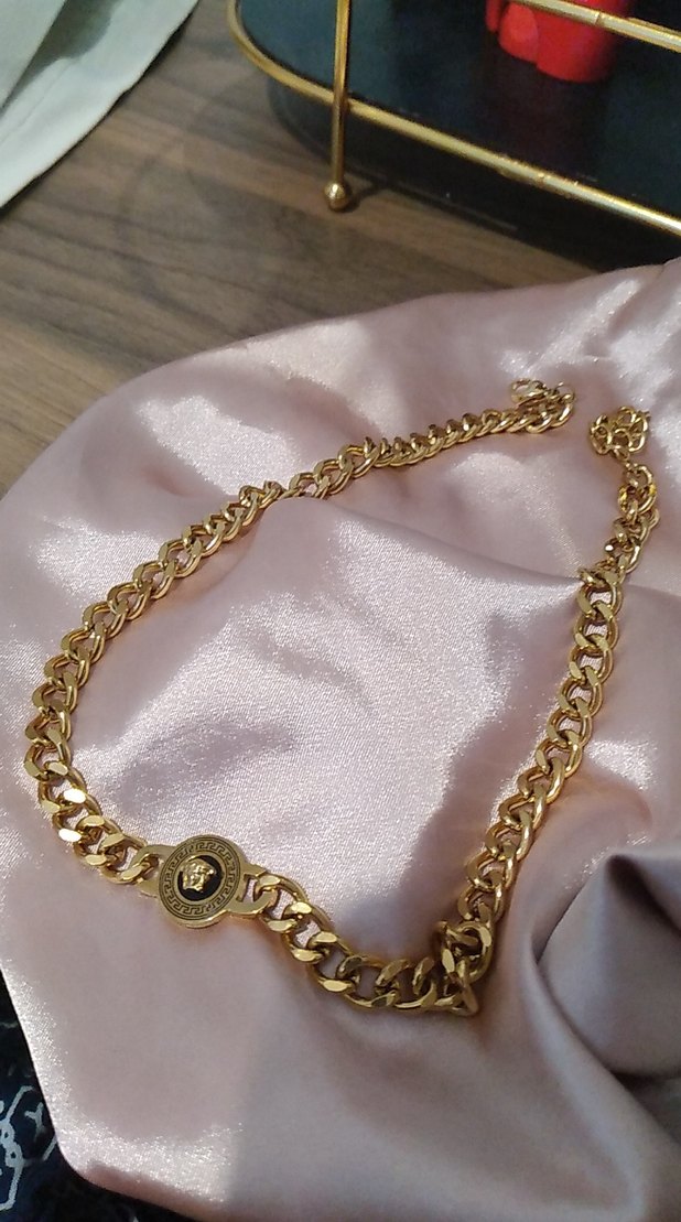 Parlak Altın Zincir Detaylı Yılan Desenli Kadın Kolye - Görsel 2