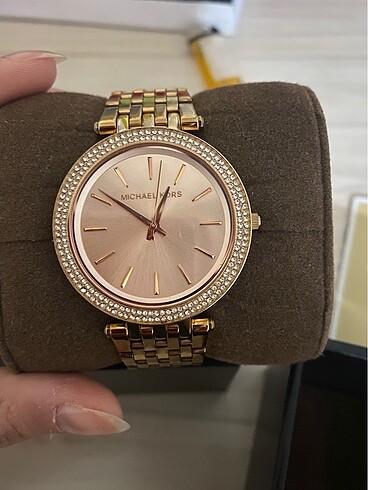 Micheal Kors Altın rengi kadın kol saati