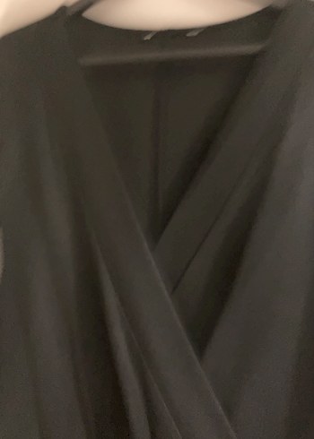 Siyah V Yakalı Kadın Midi Tulum - Görsel 3