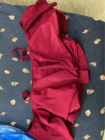 Bikini üstü