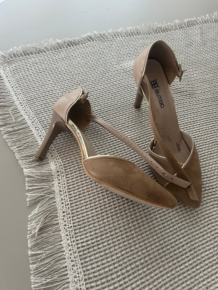 Bağcıklı ayakkabı 39 numara - Görsel 2