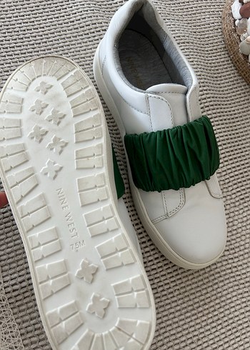 37,5 Beden Nine west bayan ayakkabı