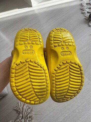 25 Beden Orjinal crocs çocuk terlik