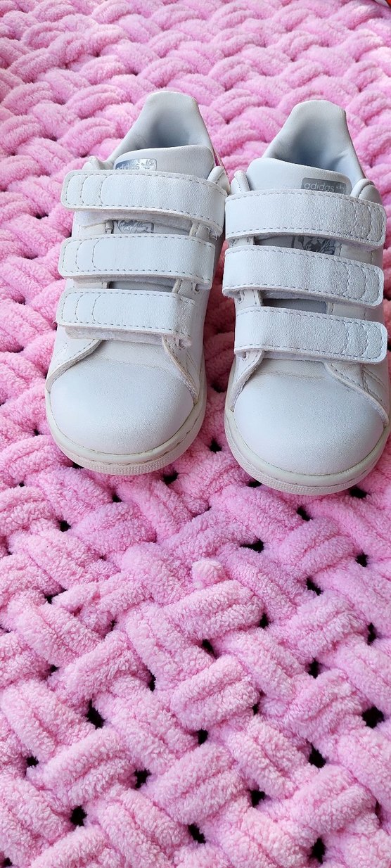 Kız Çocukları İçin Beyaz Cırt Cırtlı Spor Ayakkabı - Görsel 2