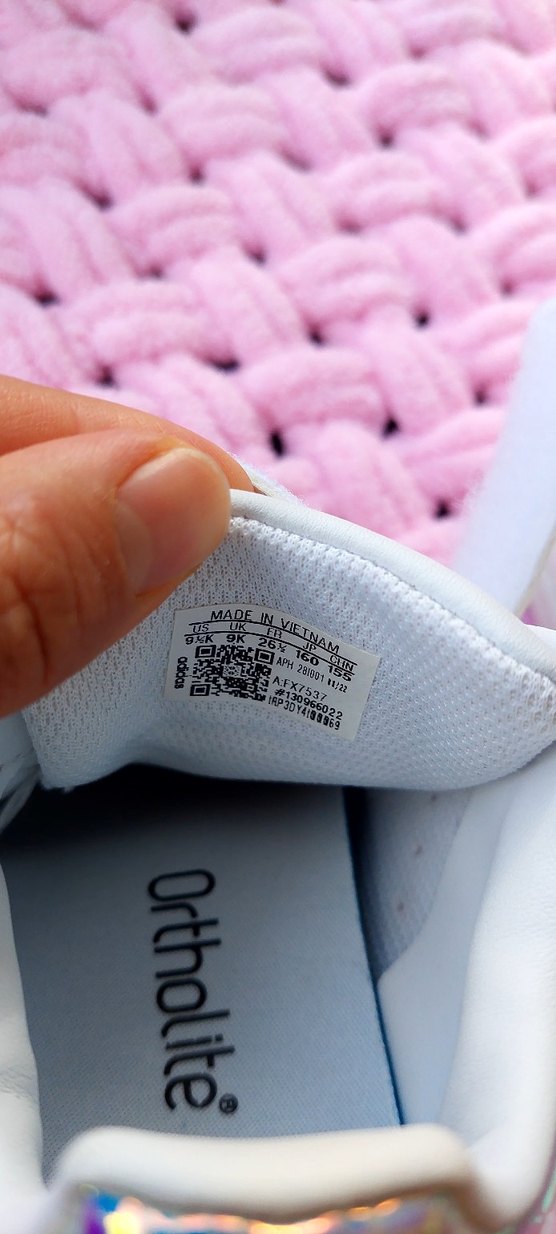 Kız Çocukları İçin Beyaz Cırt Cırtlı Spor Ayakkabı - Görsel 3