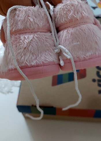 Kız Çocuk Pembe Nakışlı Sıcak Ev Terliği - Görsel 4