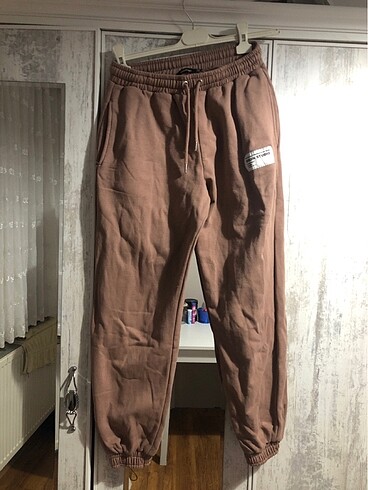 Eşofman altı BOOHOO MARKA