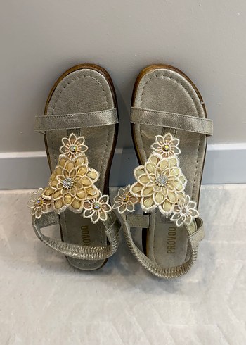 Çiçekli Payetli Kadın Dolgu Topuk Sandalet - Görsel 4