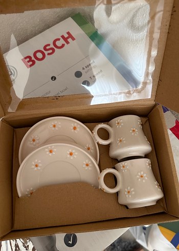 Beyaz Papatya Desenli 2'li Fincan ve Tabak Seti - Görsel 2