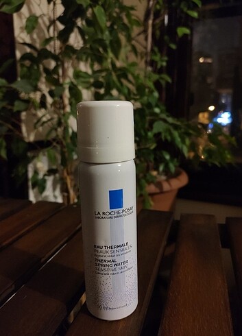 La Roche Posay Yatıştrıcı Yüz Spreyi - Görsel 4