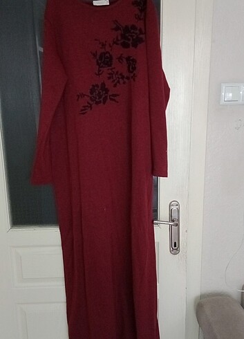 Bordo renk elbise