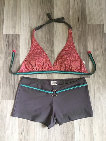 Badelina bikini takımı