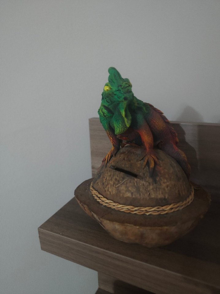 Yeşil Kertenkele Figürlü Ahşap Kumbara - Görsel 2