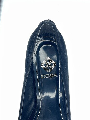 37 Beden siyah Renk Desa Stiletto %70 İndirimli.