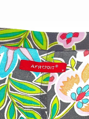 m Beden çeşitli Renk Afrodit Kumaş Pantolon %70 İndirimli.