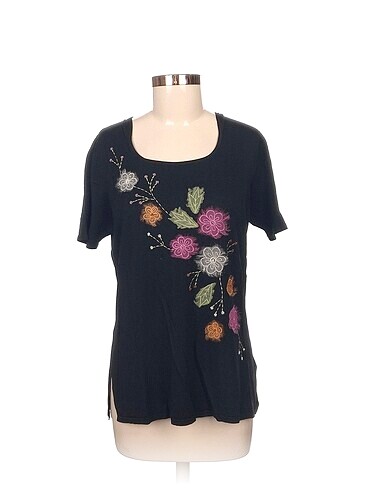Perlina T-shirt %70 İndirimli.