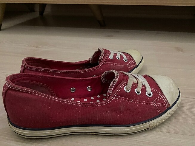 Converse Babet ayakkabı