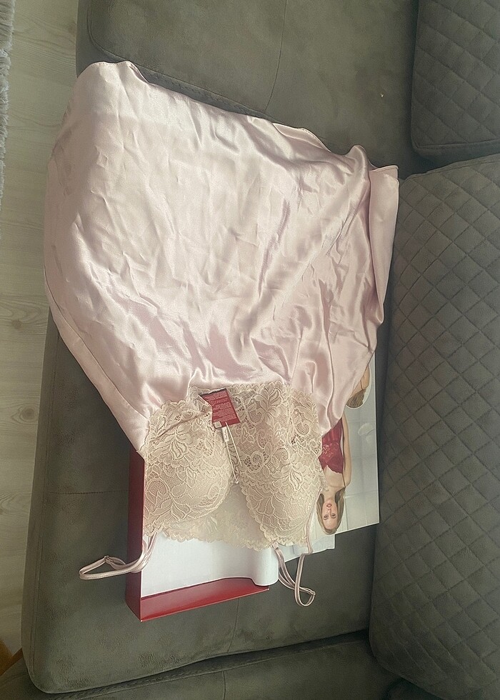 Pudra rengi gecelik - Görsel 4