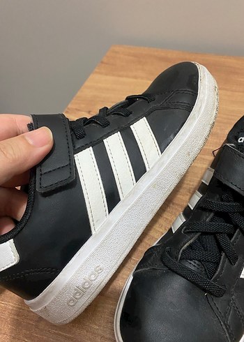Kız Çocuk Siyah Adidas Spor Ayakkabı - Görsel 4