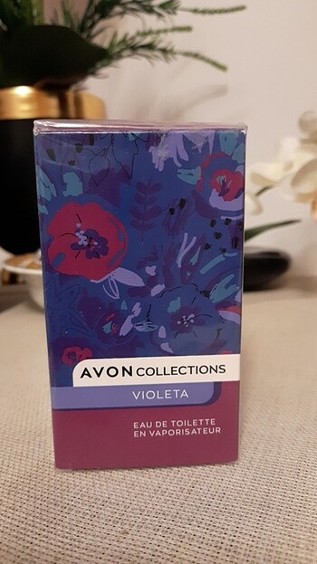 Avon Collections Violeta