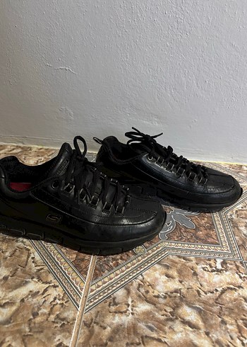 Skechers Siyah Spor Ayakkabı - Görsel 2