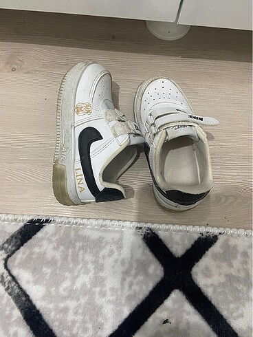 Nike Ayakkabı