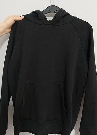Siyah sweatshirt
