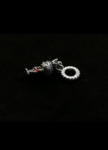 Beden Pandora Charm